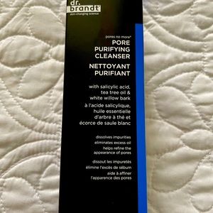 Dr Brandt pore purifying cleanser